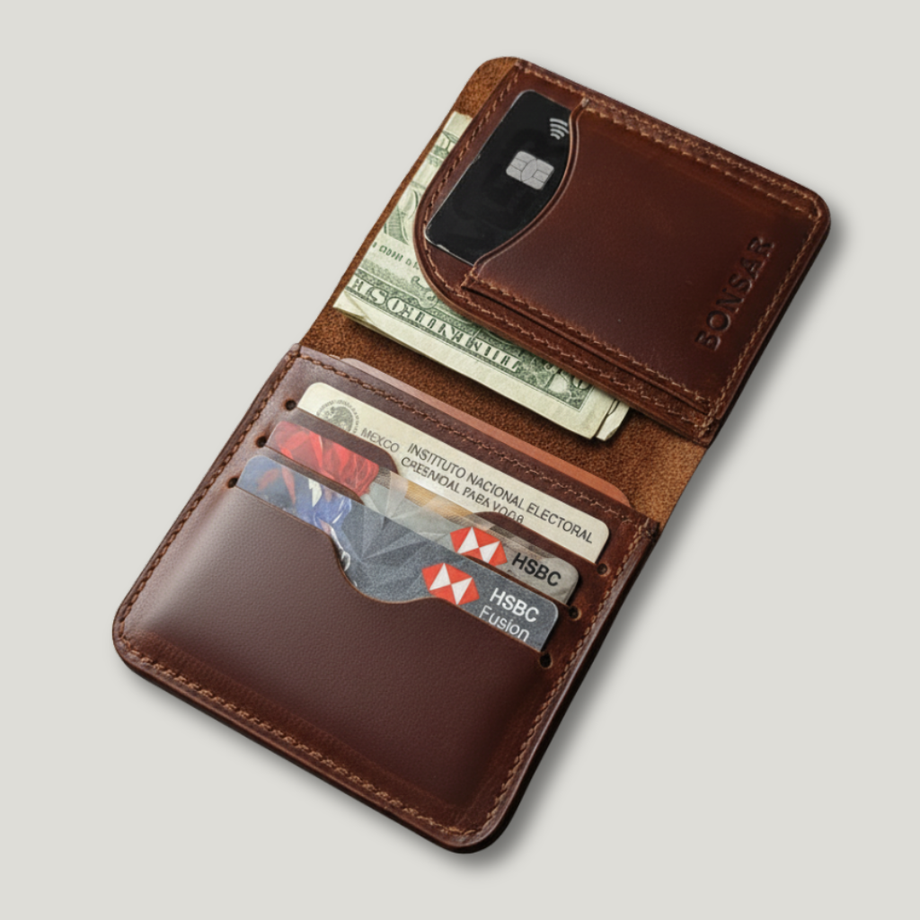 Tarjetero de piel Dakota